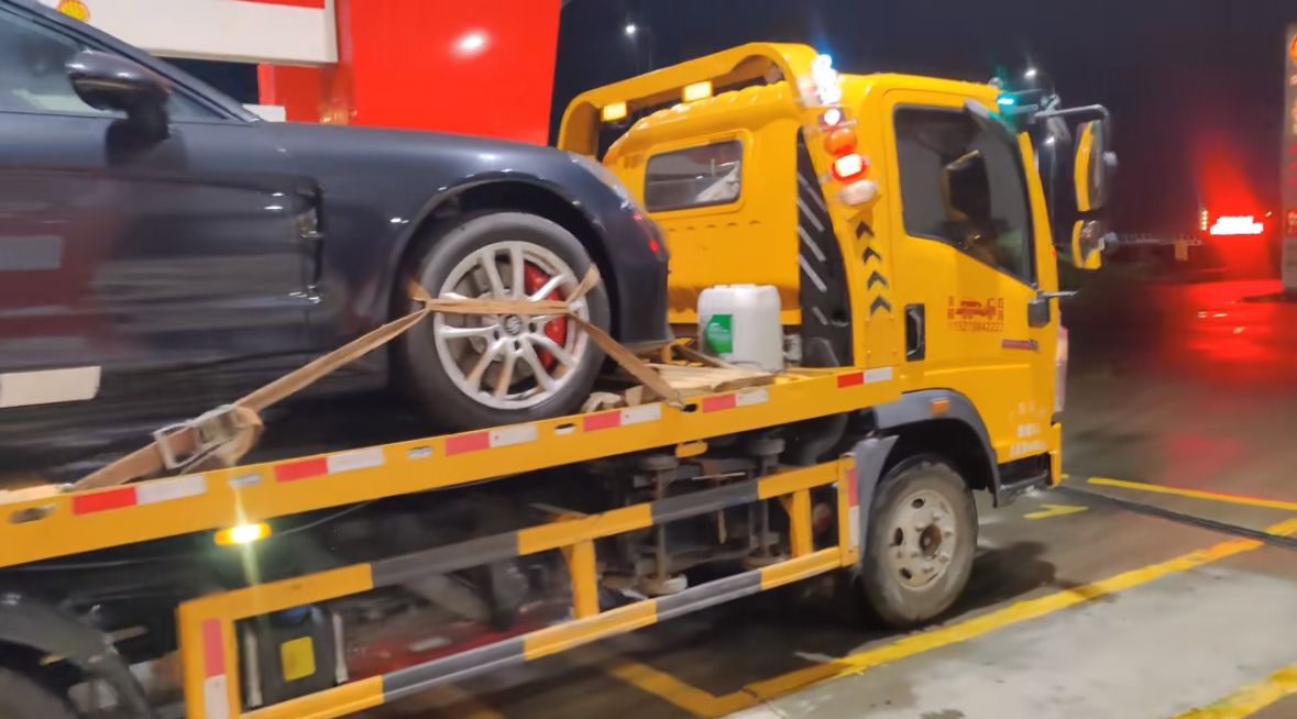 新余行车途中遇到突发状况该如何呼叫道路救援？